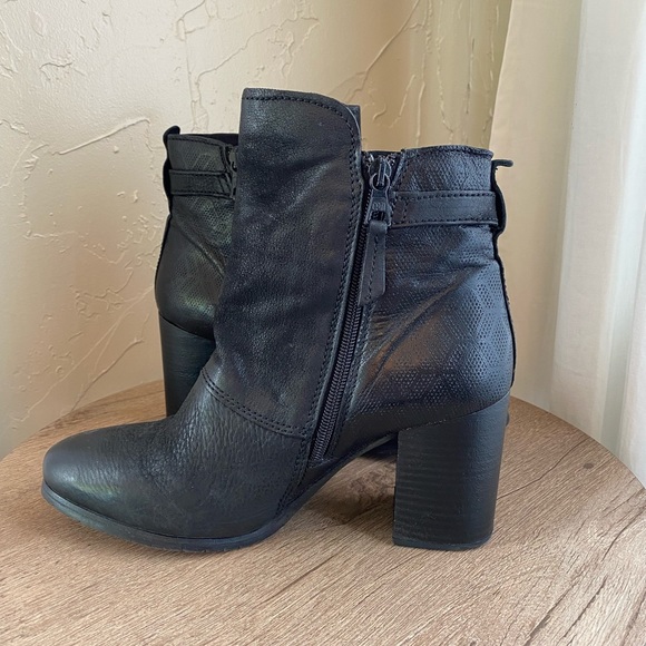 ❌❌SOLD❌❌ - Picture 5 of 5